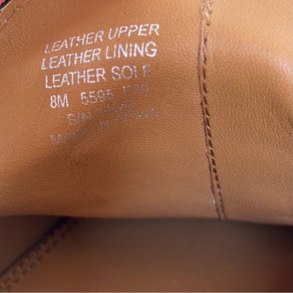 TORY BURCH Freya Mid-Heel Snake Skin Loafer SIZE 8 - Picture 11 of 12